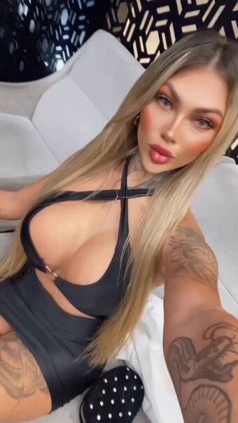 Sofia Marin Alastonkuvavuotoja OnlyFansista 3