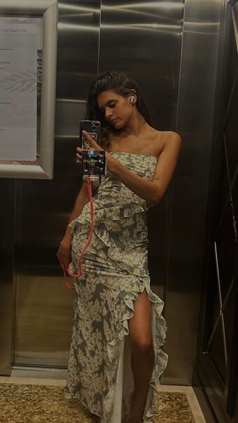 Sofia Vakar Alastonkuvavuotoja OnlyFansista 16