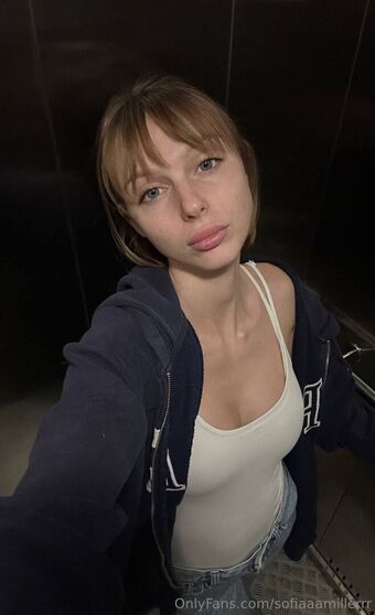 sofiaaamillerrr Alastonkuvavuotoja OnlyFansista 60