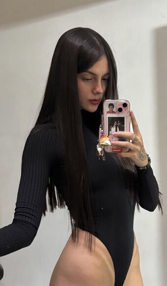 Sofiaatreides Alastonkuvavuotoja OnlyFansista 271