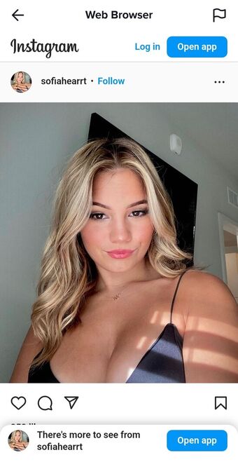 SofiaHeart Alastonkuvavuotoja OnlyFansista 1