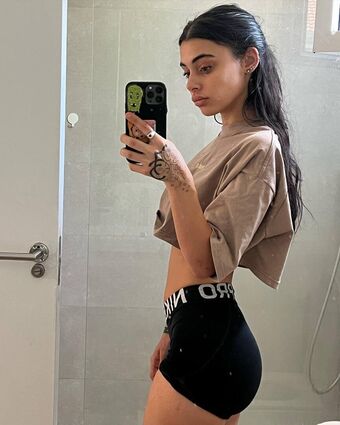 sofifernandez Alastonkuvavuotoja OnlyFansista 33