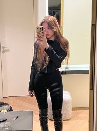 Soulofta Alastonkuvavuotoja OnlyFansista 1