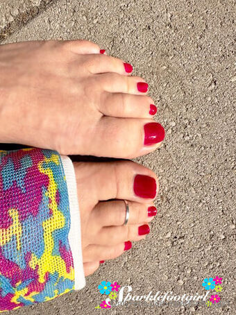 sparklefootgirl