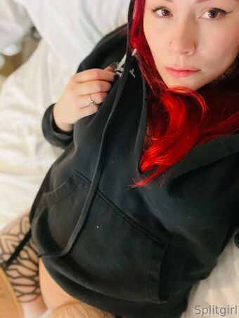 split.girl Alastonkuvavuotoja OnlyFansista 40
