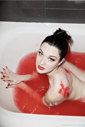 Stoya