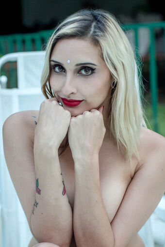Suixy Alastonkuvavuotoja OnlyFansista 18