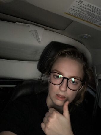 SuopOnTwitch Alastonkuvavuotoja OnlyFansista 33