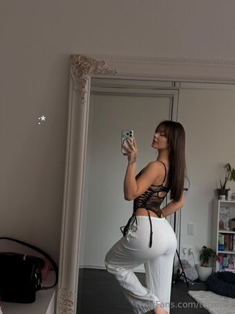 Terrezic Alastonkuvavuotoja OnlyFansista 81