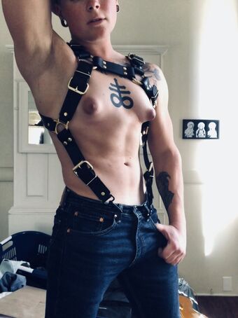 themodelseven Alastonkuvavuotoja OnlyFansista 46