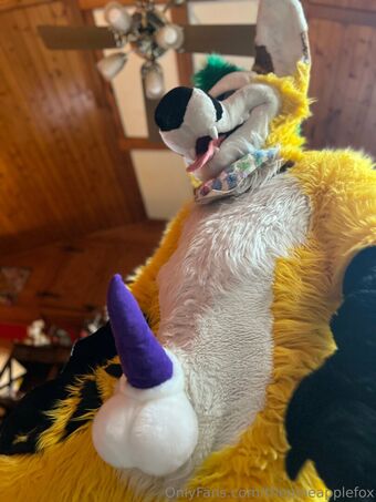 thepineapplefox