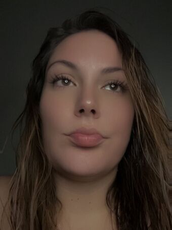 thickarella Alastonkuvavuotoja OnlyFansista 3