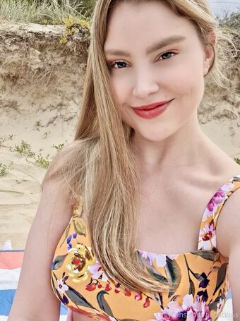 Tiahlicious Alastonkuvavuotoja OnlyFansista 34