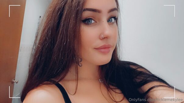 ticklemekylee Alastonkuvavuotoja OnlyFansista 2
