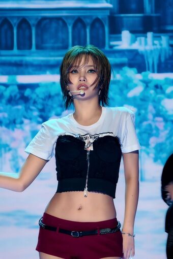 tiny.pretty.j Alastonkuvavuotoja OnlyFansista 353