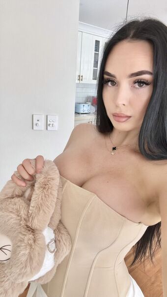 trinityjanex Alastonkuvavuotoja OnlyFansista 62