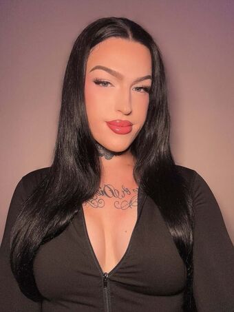 tsviolethaze Alastonkuvavuotoja OnlyFansista 29