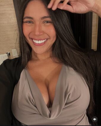 tumaiporsiacaso Alastonkuvavuotoja OnlyFansista 2