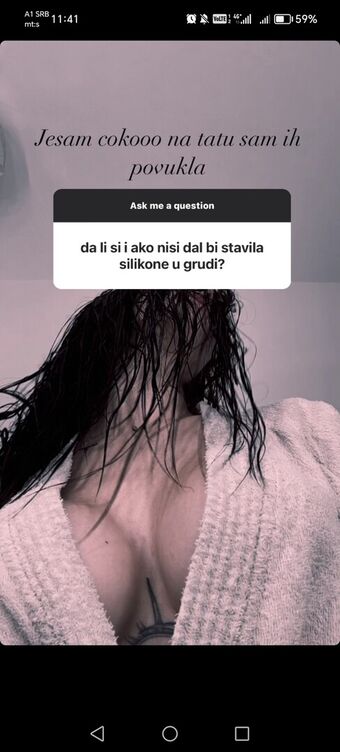 Ukiq Alastonkuvavuotoja OnlyFansista 7