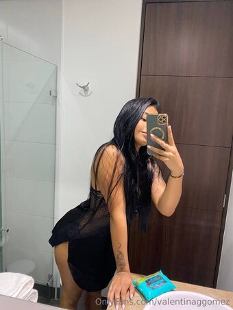 valentinaggomez Alastonkuvavuotoja OnlyFansista 9