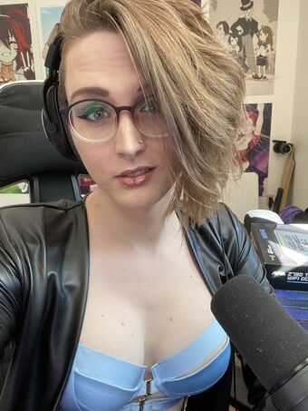 VeronicaJae