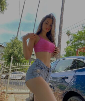 Victoria Pfeifer Alastonkuvavuotoja OnlyFansista 18