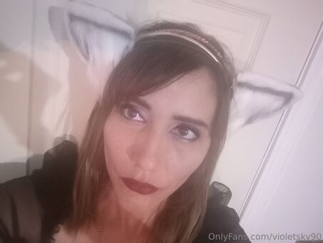 violetsky90 Alastonkuvavuotoja OnlyFansista 21
