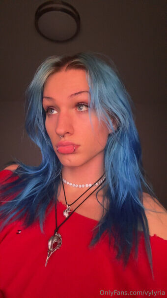 vylyria Alastonkuvavuotoja OnlyFansista 17