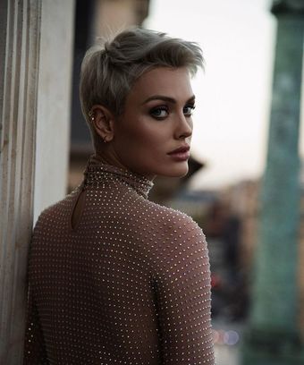 Wallis Day