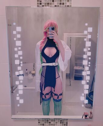 Yuffie44 Alastonkuvavuotoja OnlyFansista 12