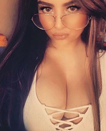 zaazaarina Alastonkuvavuotoja OnlyFansista 15