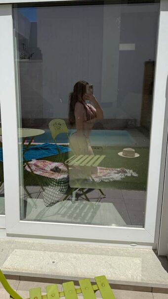 Zeling Alastonkuvavuotoja OnlyFansista 21