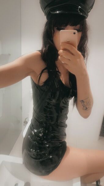 zoee12