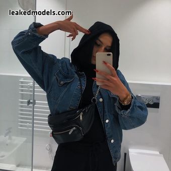 lauraamiaa Alastonkuvavuotoja OnlyFansista 20